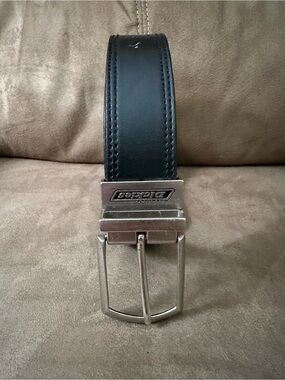 Dickies Black Belt with Silver Metal Buckle—Size 42/105